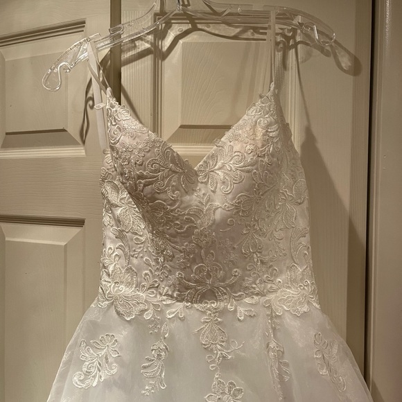 Lis Simon Wedding/Debutant Dress Size 8 - Picture 5 of 8